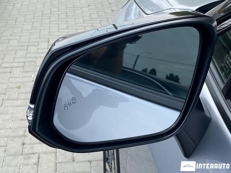 Toyota Rav-4 2021 — Миниатюра 8