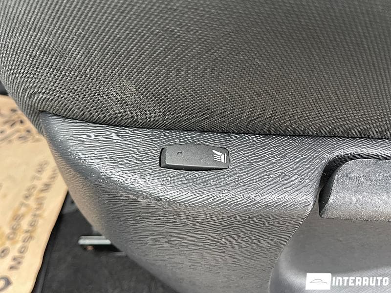 2013 Renault Kangoo — Miniatură 14