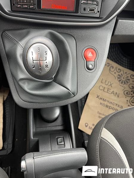 2013 Renault Kangoo — Miniatură 12