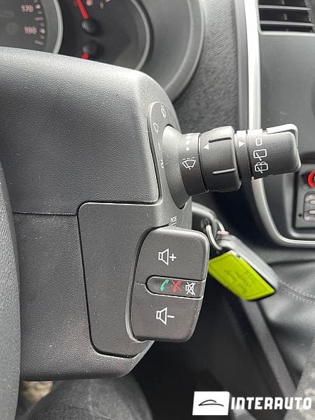 2013 Renault Kangoo — Miniatură 10
