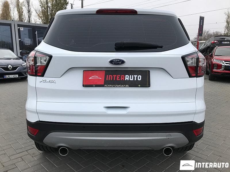 2017 Ford Kuga — Miniatură 4