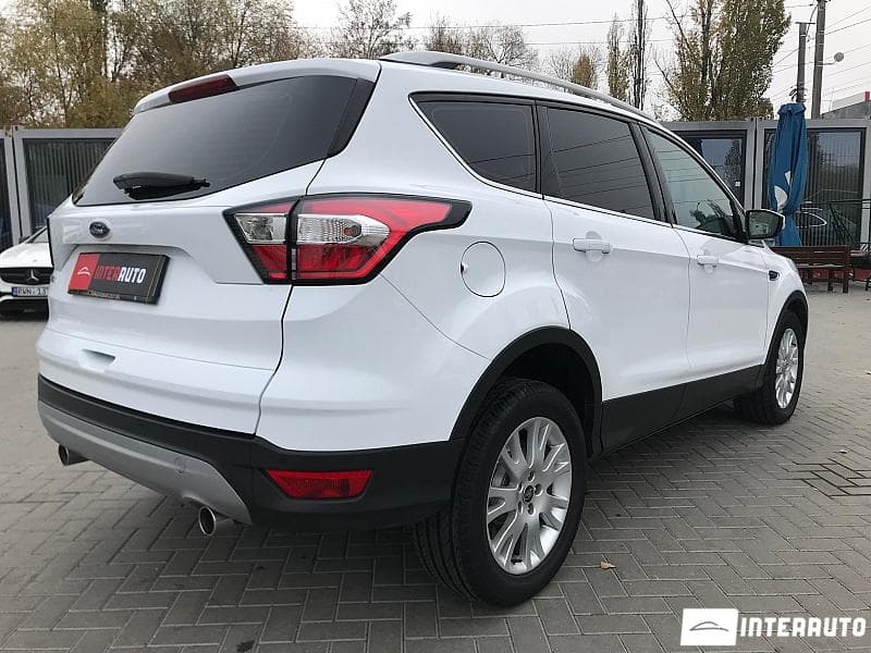 2017 Ford Kuga — Miniatură 2