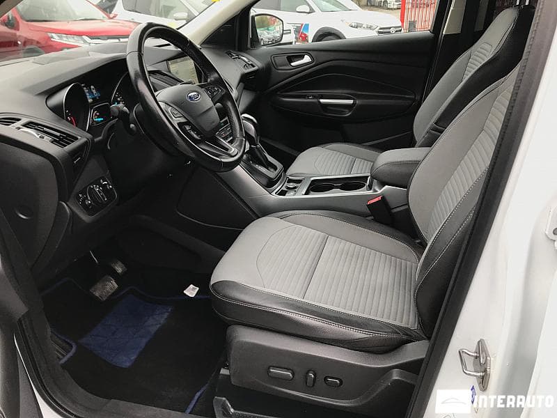 2017 Ford Kuga — Miniatură 9