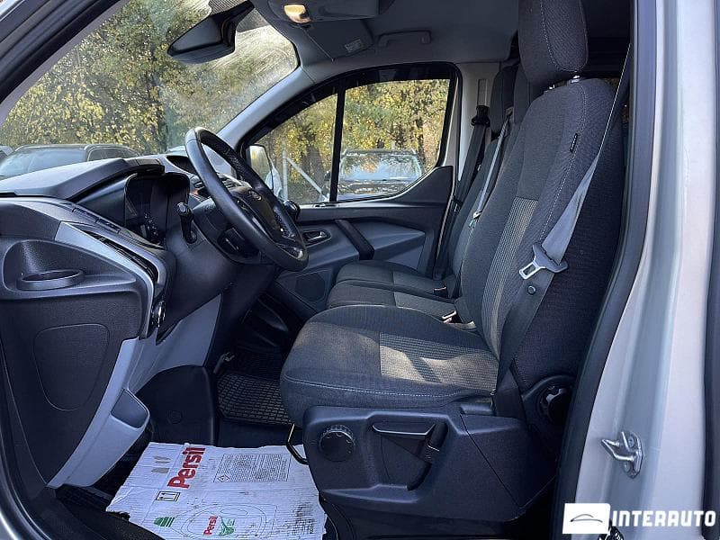 2015 Ford Transit — Miniatură 5
