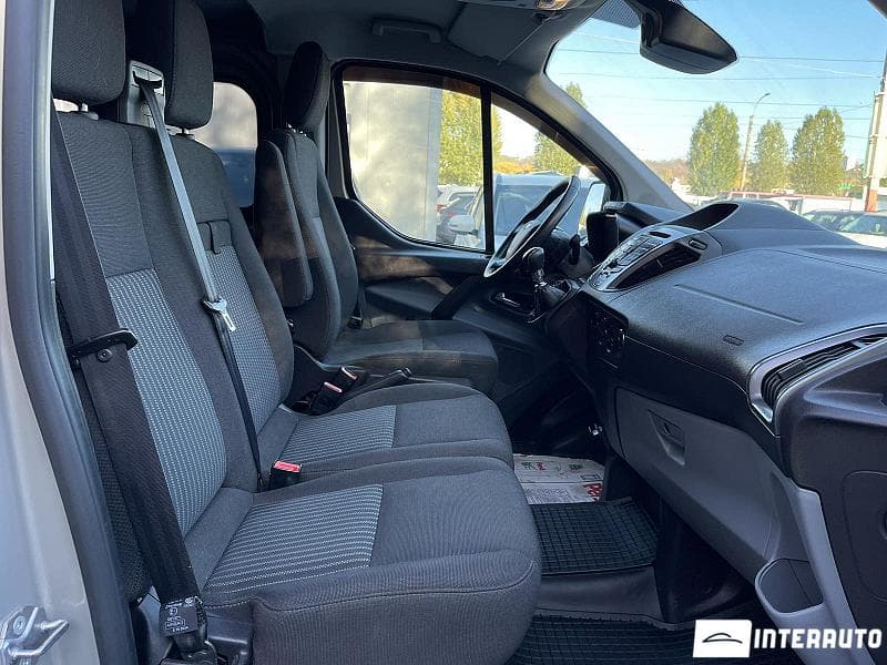 2015 Ford Transit — Miniatură 18