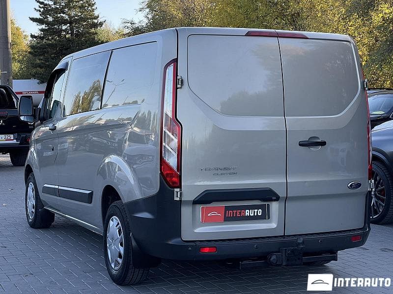 2015 Ford Transit — Miniatură 4
