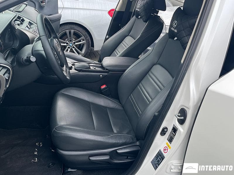 2016 Lexus NX 300H — Miniatură 5