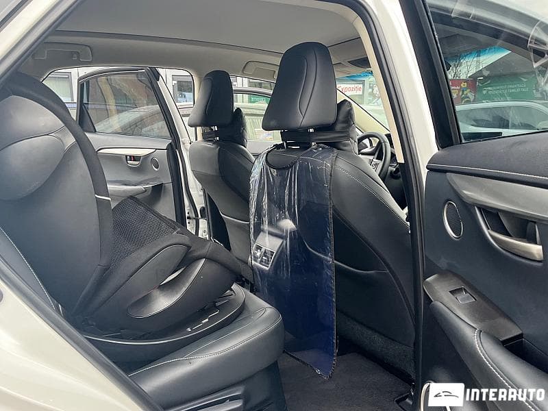 2016 Lexus NX 300H — Miniatură 18
