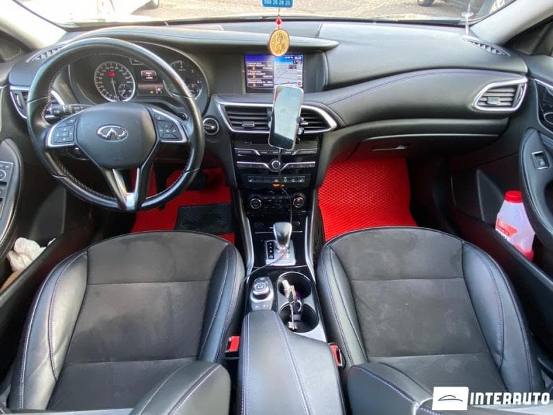 2018 Infiniti Q30 — Miniatură 7