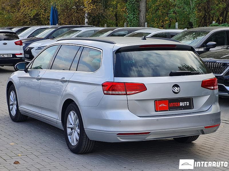 2018 Volkswagen Passat — Miniatură 4