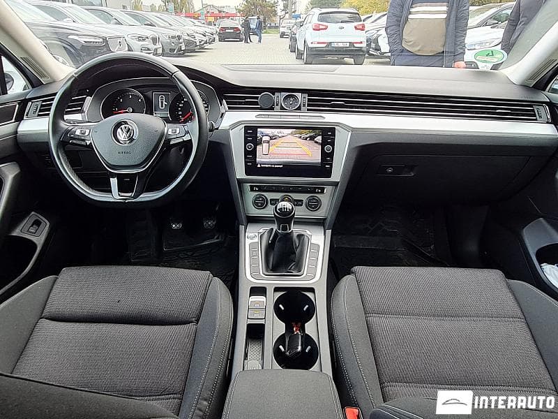 2018 Volkswagen Passat — Miniatură 7