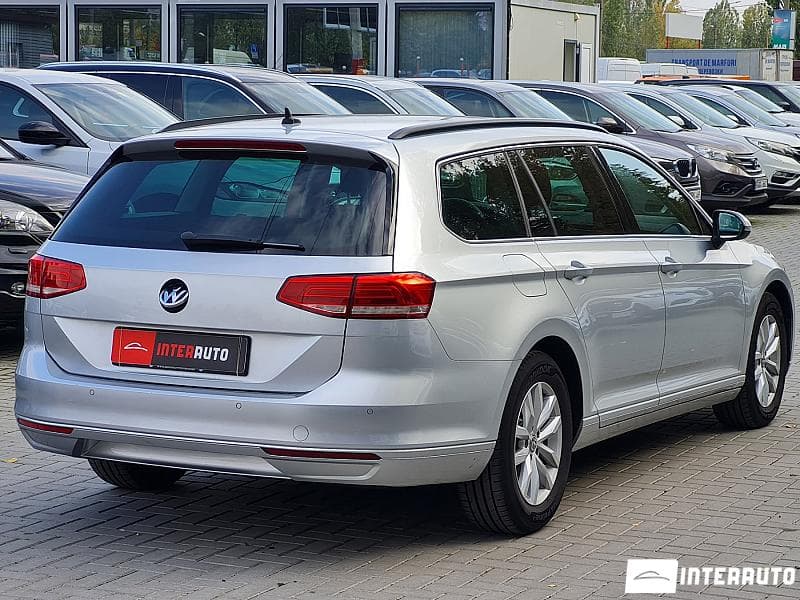 2018 Volkswagen Passat — Miniatură 3