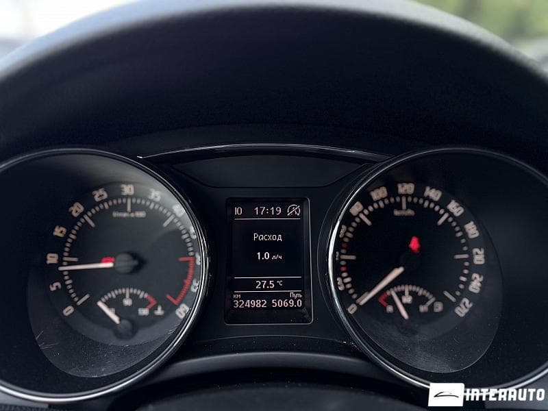 Skoda Superb 2013 — Миниатюра 10