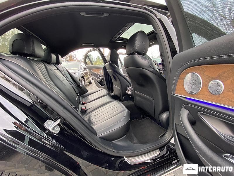 2017 Mercedes E 220 — Miniatură 20