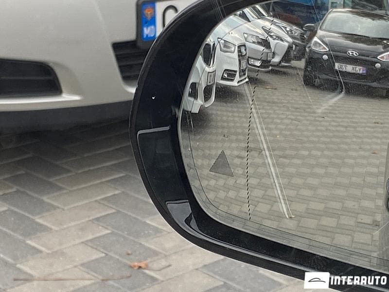 2017 Mercedes E 220 — Miniatură 7