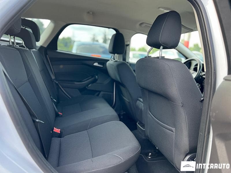2016 Ford Focus — Miniatură 19
