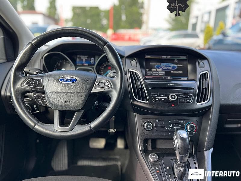 2016 Ford Focus — Miniatură 12