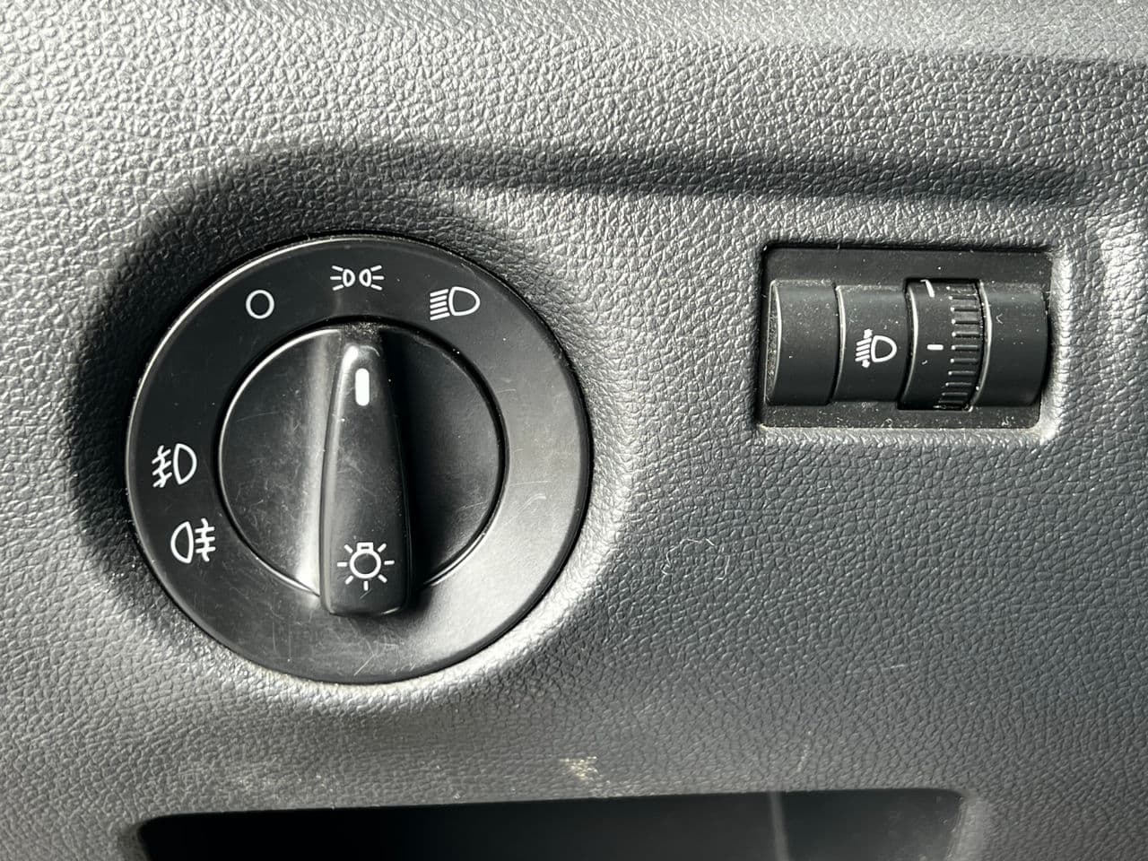 Skoda Fabia 2012 — Миниатюра 13