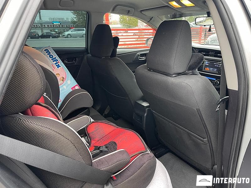 2013 Toyota Auris — Miniatură 6