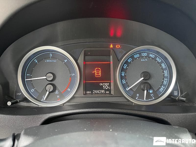 2013 Toyota Auris — Miniatură 16