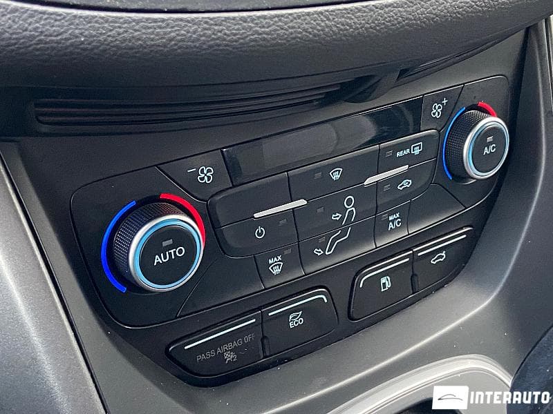 2017 Ford C-MAX — Miniatură 13
