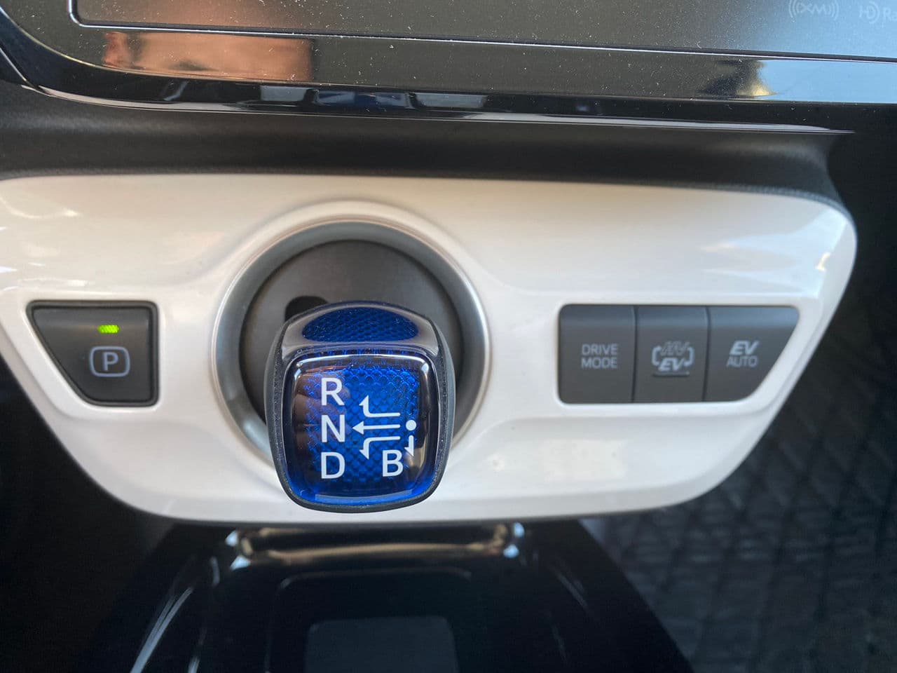 Toyota Prius 2019 — Миниатюра 15