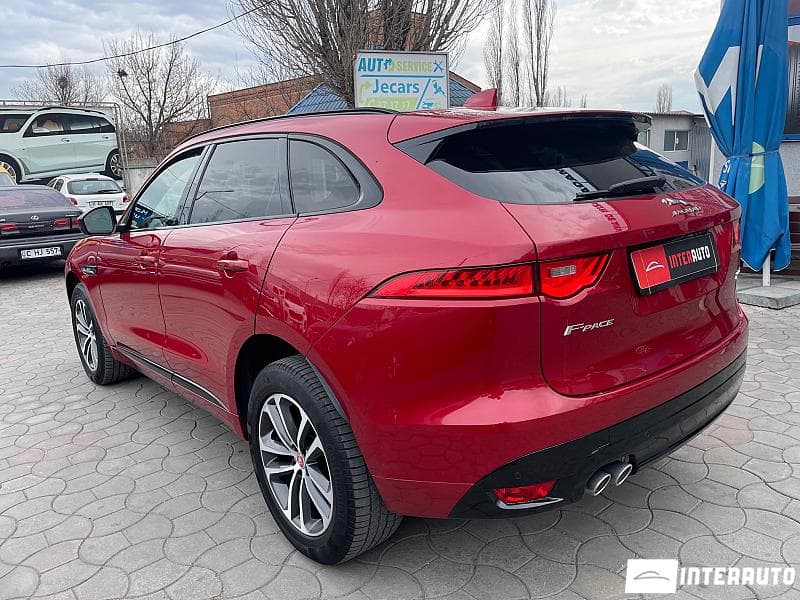 2016 Jaguar F-Pace — Miniatură 6