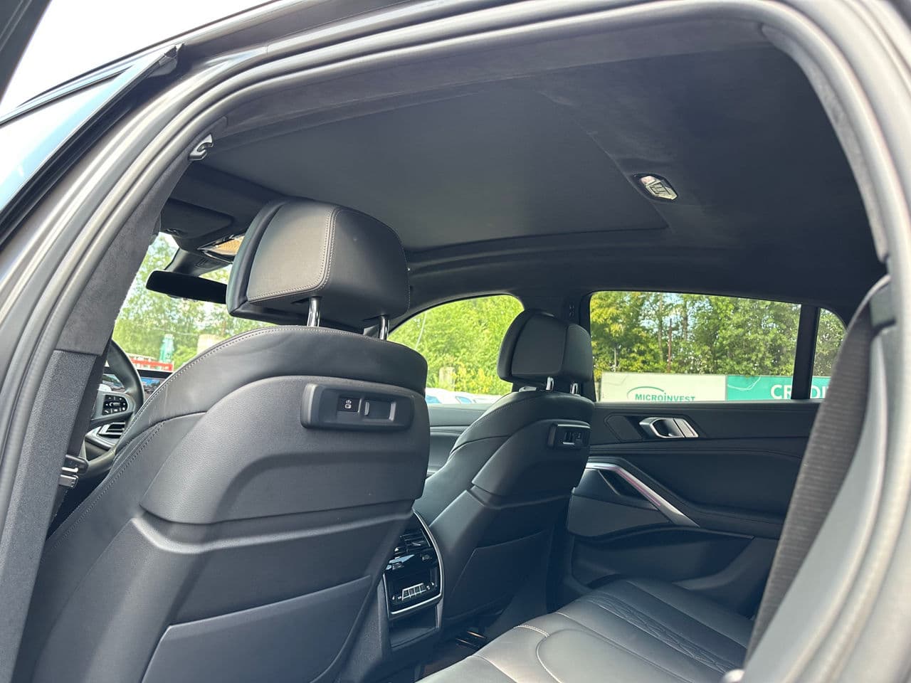 BMW X6 4.0i 2020 — Миниатюра 16