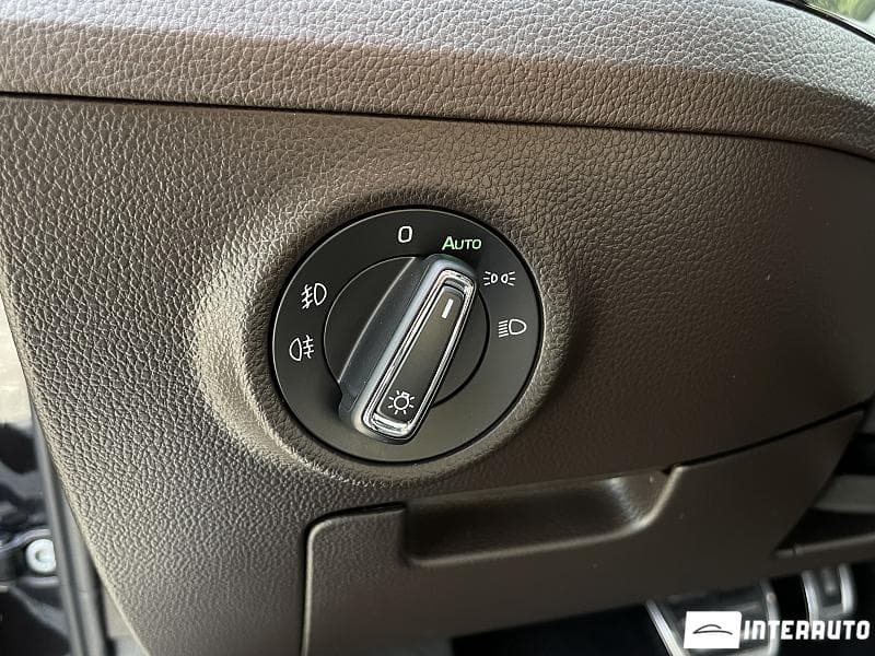 Skoda Superb 2018 — Миниатюра 14