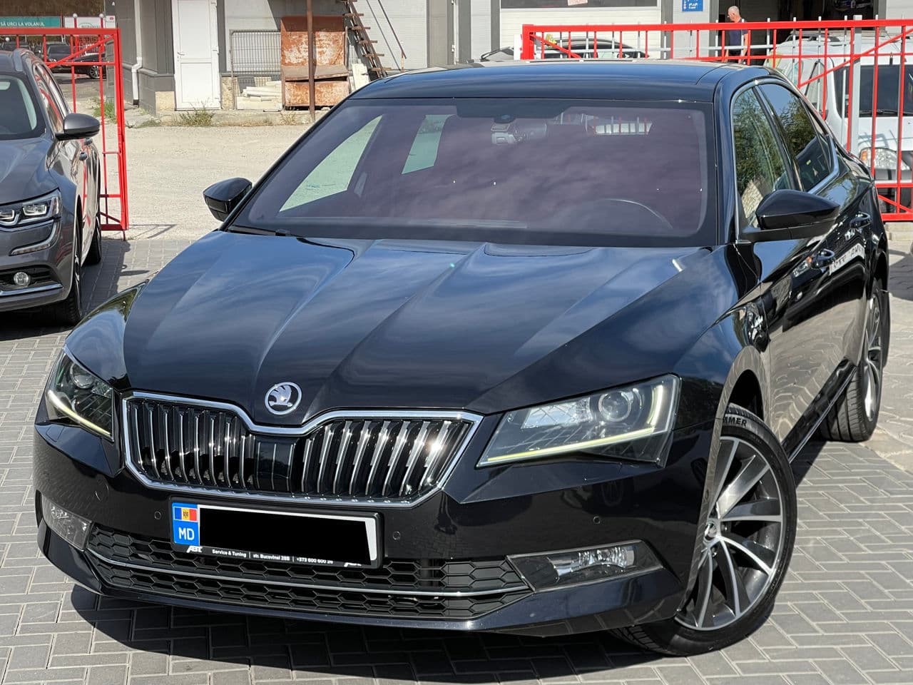 Skoda Superb 2018 — Миниатюра 3