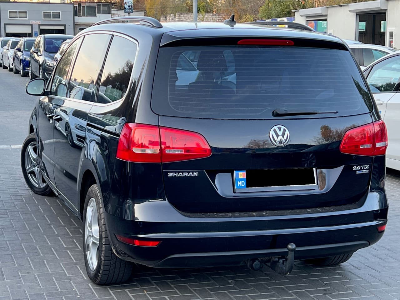 Volkswagen Sharan 2012 — Миниатюра 2