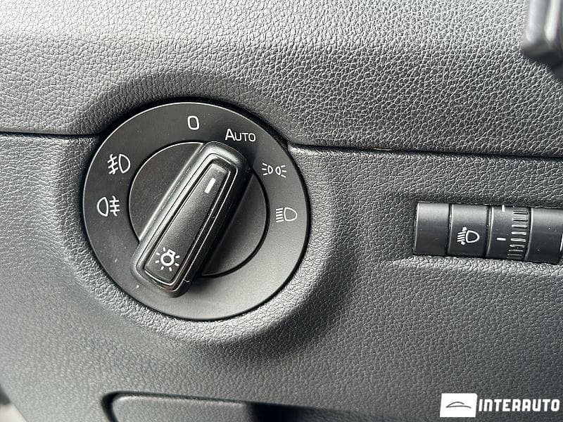 2016 Skoda Octavia — Miniatură 16