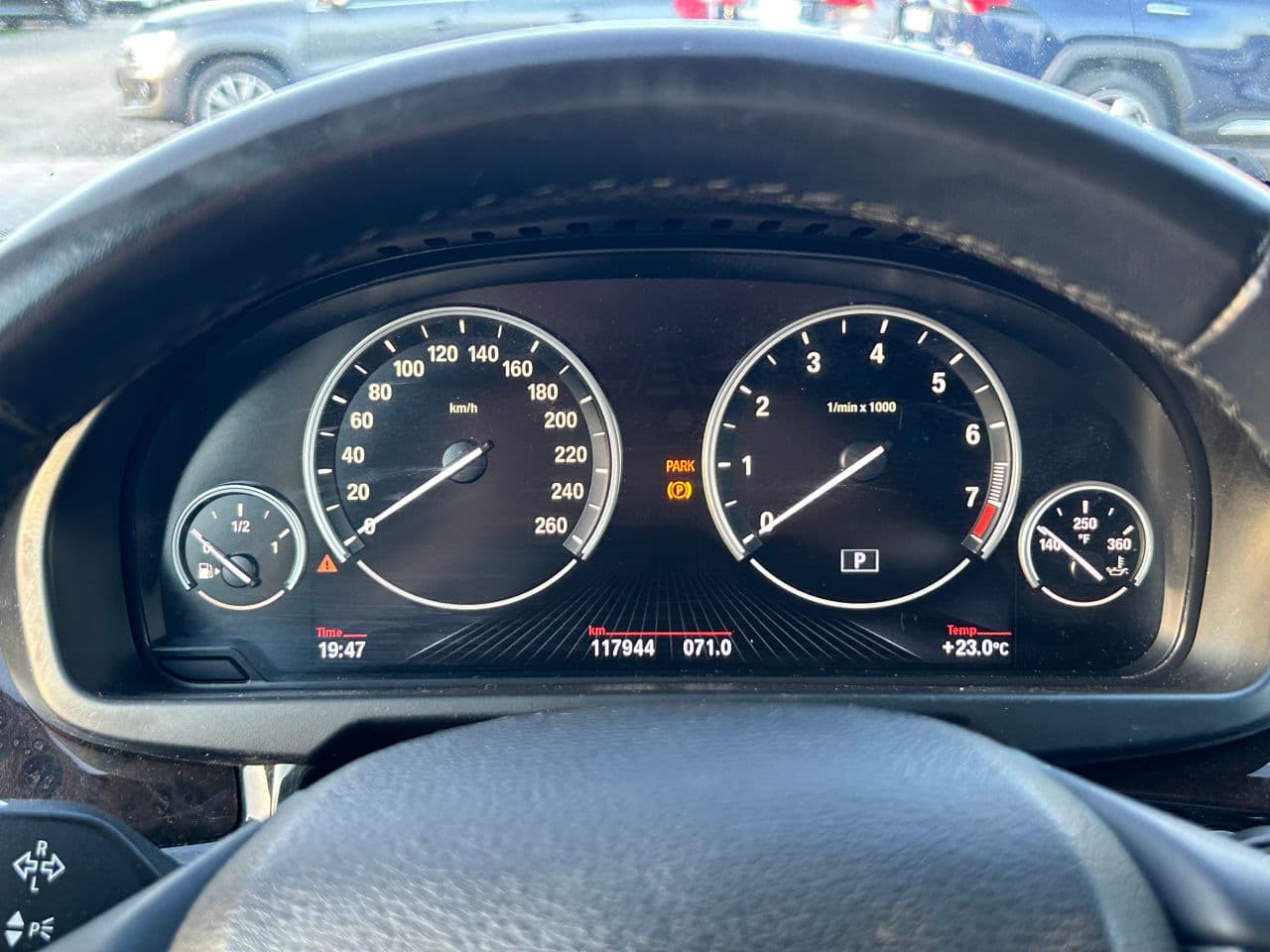 BMW X5 3.5i 2015 — Миниатюра 12