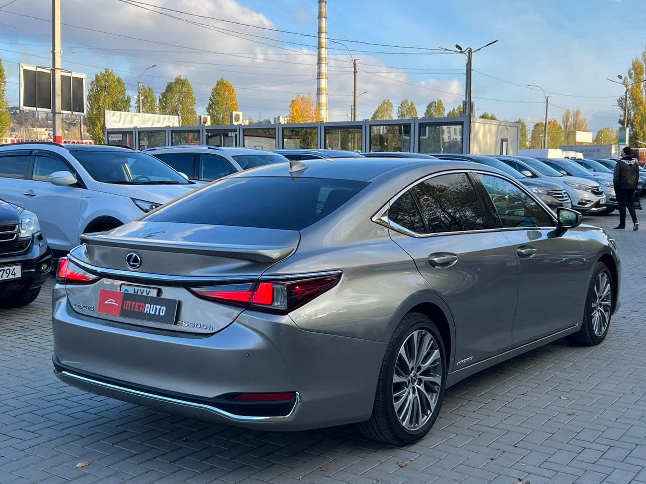 Lexus ES 300h 2020 — Миниатюра 4