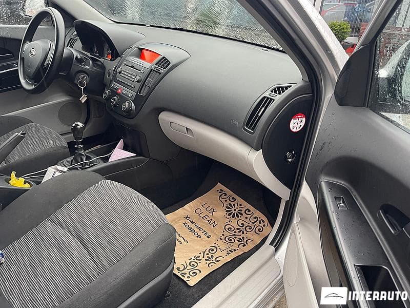 2008 Kia Ceed — Miniatură 9