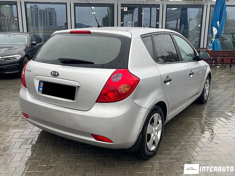 2008 Kia Ceed — Miniatură 3