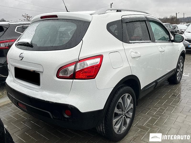 2010 Nissan Qashqai — Miniatură 4