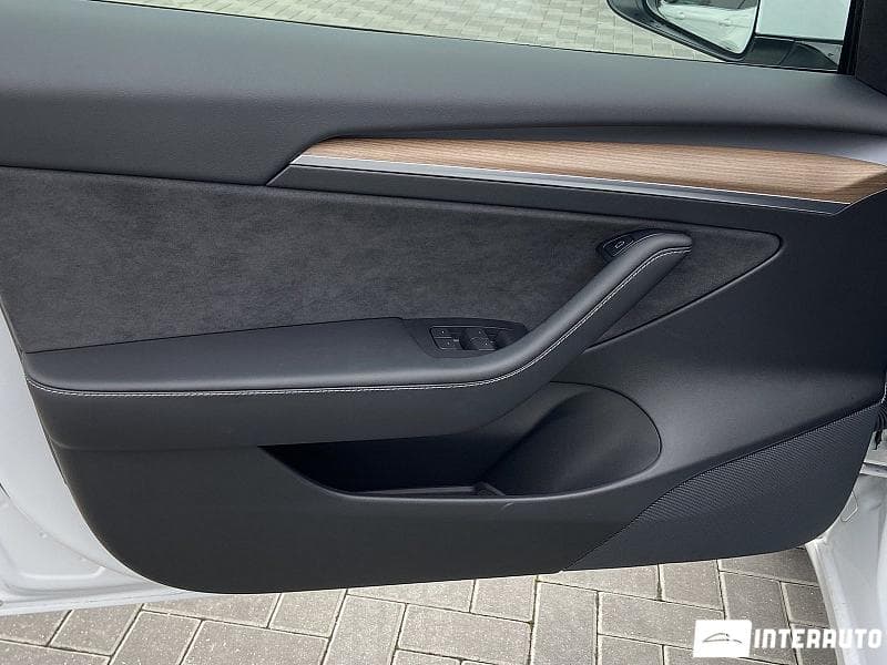 2021 Tesla Model 3 — Miniatură 6