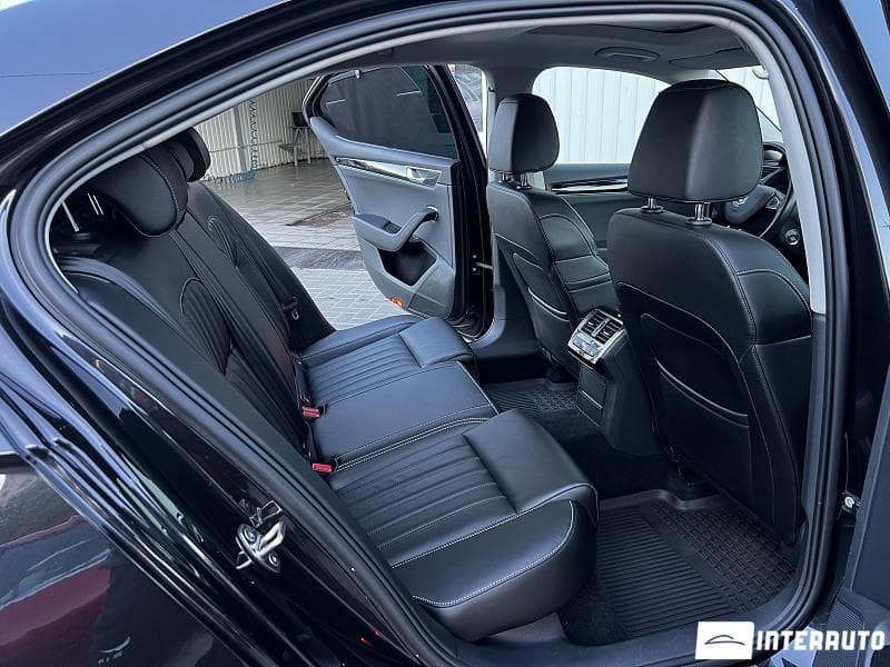 2019 Skoda Superb — Miniatură 19