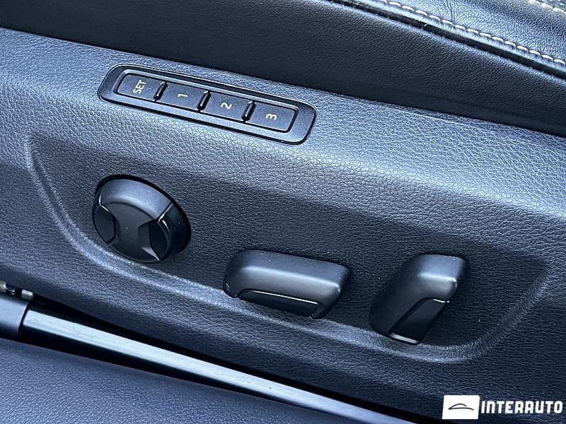 2019 Skoda Superb — Miniatură 13