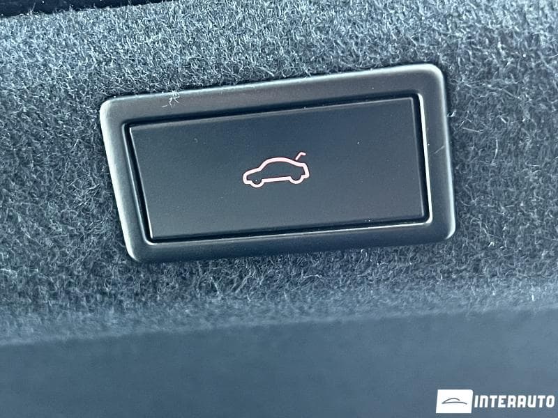 2019 Skoda Superb — Miniatură 22