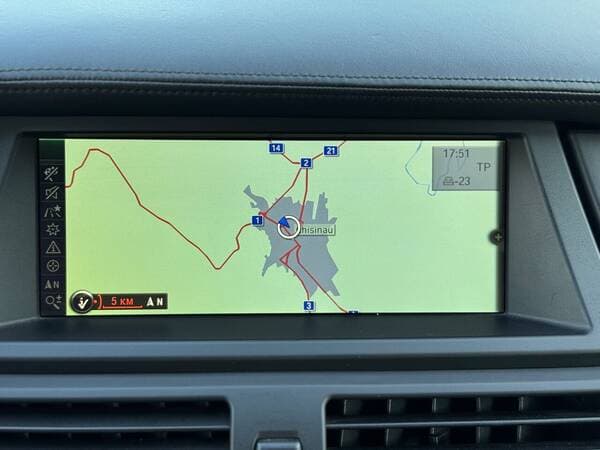 2013 BMW X6 4.0D — Miniatură 11