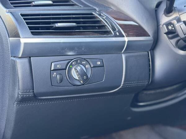 2013 BMW X6 4.0D — Miniatură 17
