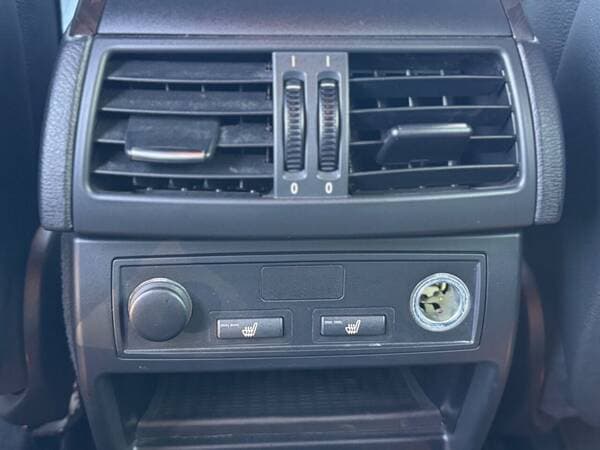 2013 BMW X6 4.0D — Miniatură 23