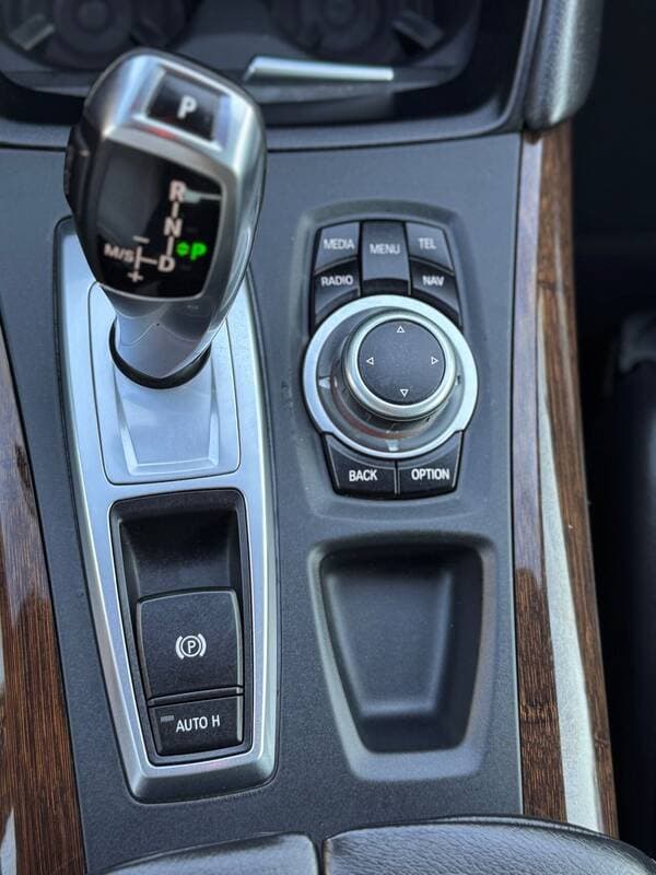 2013 BMW X6 4.0D — Miniatură 16