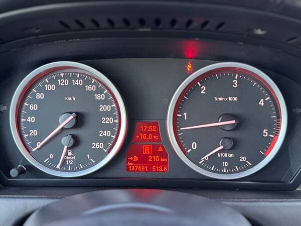 2013 BMW X6 4.0D — Miniatură 10