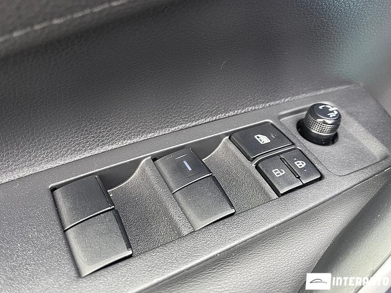 2019 Toyota Corolla — Miniatură 16