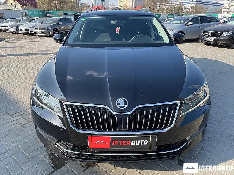 2016 Skoda Superb — Miniatură 2