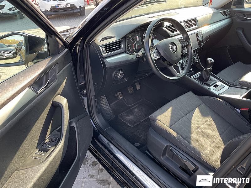 2016 Skoda Superb — Miniatură 7