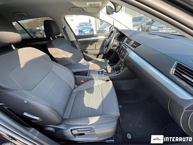 2016 Skoda Superb — Miniatură 14